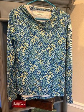 Columbia Blue Yellow Green Omni-Shade Performance Top